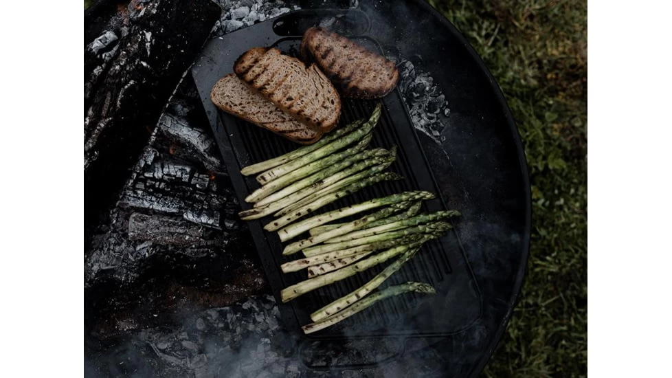 Barebones Cast Iron Griddle 8 Barebones Cast Iron Griddle - Image 6
