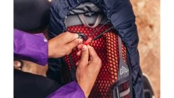 Gregory Raincover 80L-110L 11 Gregory Raincover 80L-110L -Outdoor Camping Equipment Store opplanet gregory raincover 80l 110l lava black x large 141350 9574 av 5