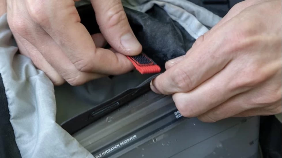 Matador Packable Hydration Reservoir 12 Matador Packable Hydration Reservoir - Image 10