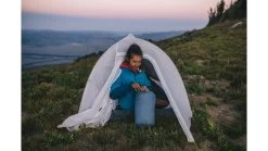 Mountain Hardwear BishopPass W15F/-9C Sleeping Bag 13 Mountain Hardwear BishopPass W15F/-9C Sleeping Bag -Outdoor Camping Equipment Store opplanet mountain hardwear bishoppass w15f 9c sleeping bag right hand vivid teal long 1917002345 vivid teal lng rh av 5